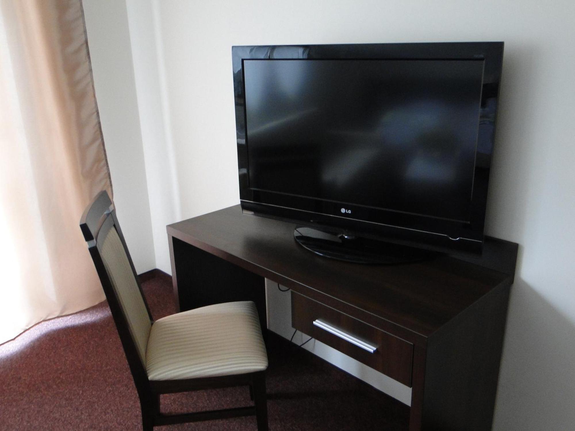 Hotel Cynamon Tokarnia  Kültér fotó